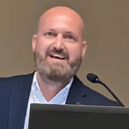 richard_square_v2-min